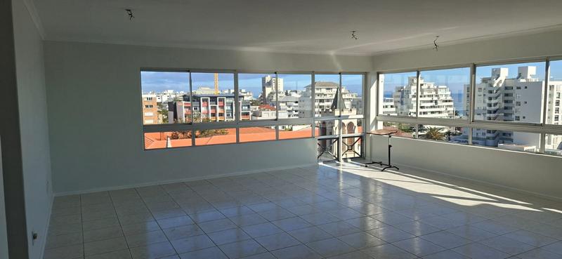 To Let 2 Bedroom Property for Rent in Sea Point Western Cape
